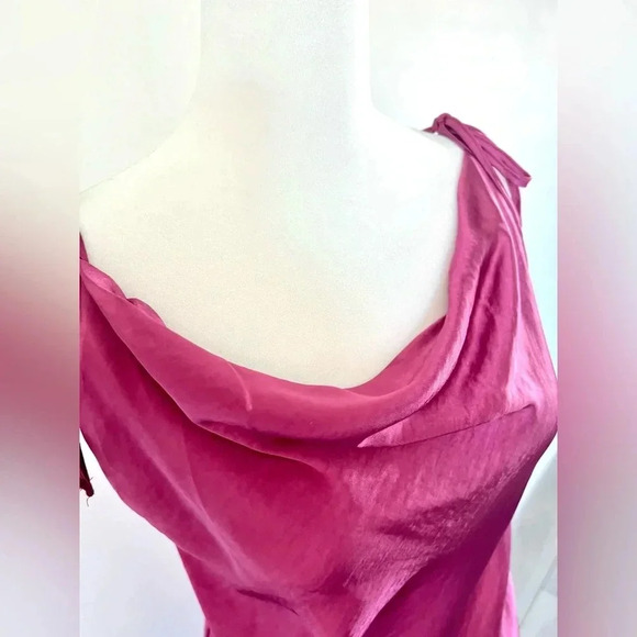 Motel Rocks Camara Dress in Magenta Pink‎ Satin Silky Tie Shoulder Mini Dress - Picture 7 of 10